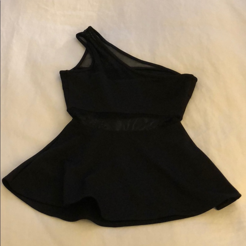 Guess Black one shoulder going out top